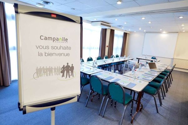 Hotel Campanile Saint-Quentin-en-Yvelines